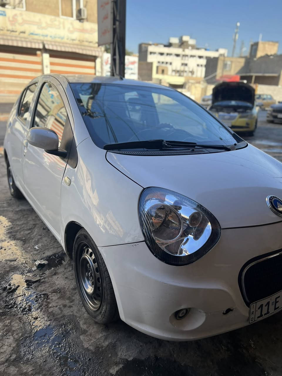سلام عليكم
للبيع جيلي باندا 

موديل 2013

ماشية 65 الف كيلو حقيقي

رقم انكليزي سنوية جديدة ل 2029
بأسم والدتي تعلمت بيها سياقة 

كفالة من الصبغ والبارد بس ربع جاملغ جهة سايق رشيتة للجمالية بسبب شخوط وموجودة صورتة قبل ماصبغة

محرك كير بلاديات خير من الله
السيارة ما بيها اي نقص 

كهربائيات ما بيها اي نقص 

حدادية جداً نظيفة 

شاشة اندرويد وكامرة خلفية

منظومة تبريد جديدة تبريد ثلج ❄️ 

تخم تاير والويالة جديدات

باتري جديد 

 بلكات فيت بم جدد

السيارة نظيفة وحلوة مال بيت ما بيها اي نقص

سعرها 55$ وبيها مجال بسيط

مكان بغداد السيدية

الرقم : ***********
