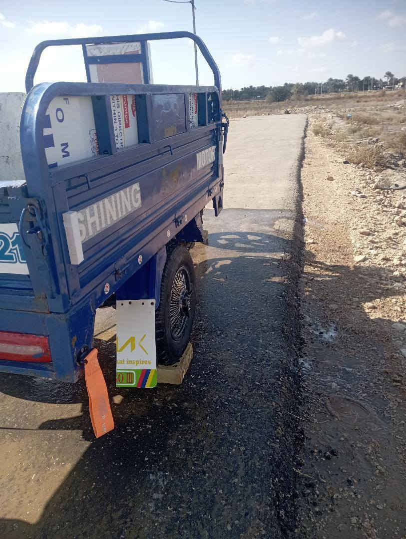 للبيع ثنين ستوتات الموديل 18
المكان بابل 
اوراق اصولي 
الرقم ***********
