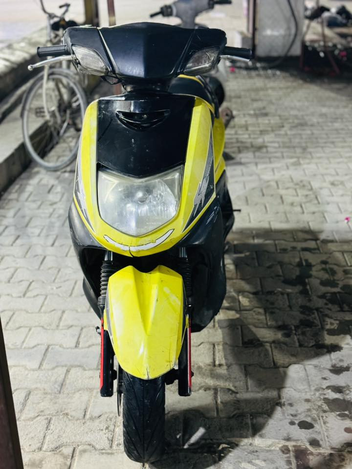 سلام عليكم
دراجة سكنس فحل  للبيع 
السعر 450 وبيها مجال 
العنوان جسر ديالى القديم
رقمي ***********
