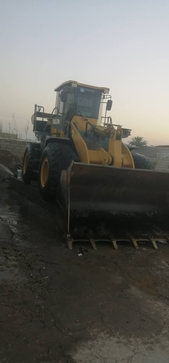 سلام عليكم اخواني شفل للبيع موديل 11حجم 53 رقم ذي قار بسمي تحويل ثاني يوم للاستفسار الاتصال ع الرقم***********
