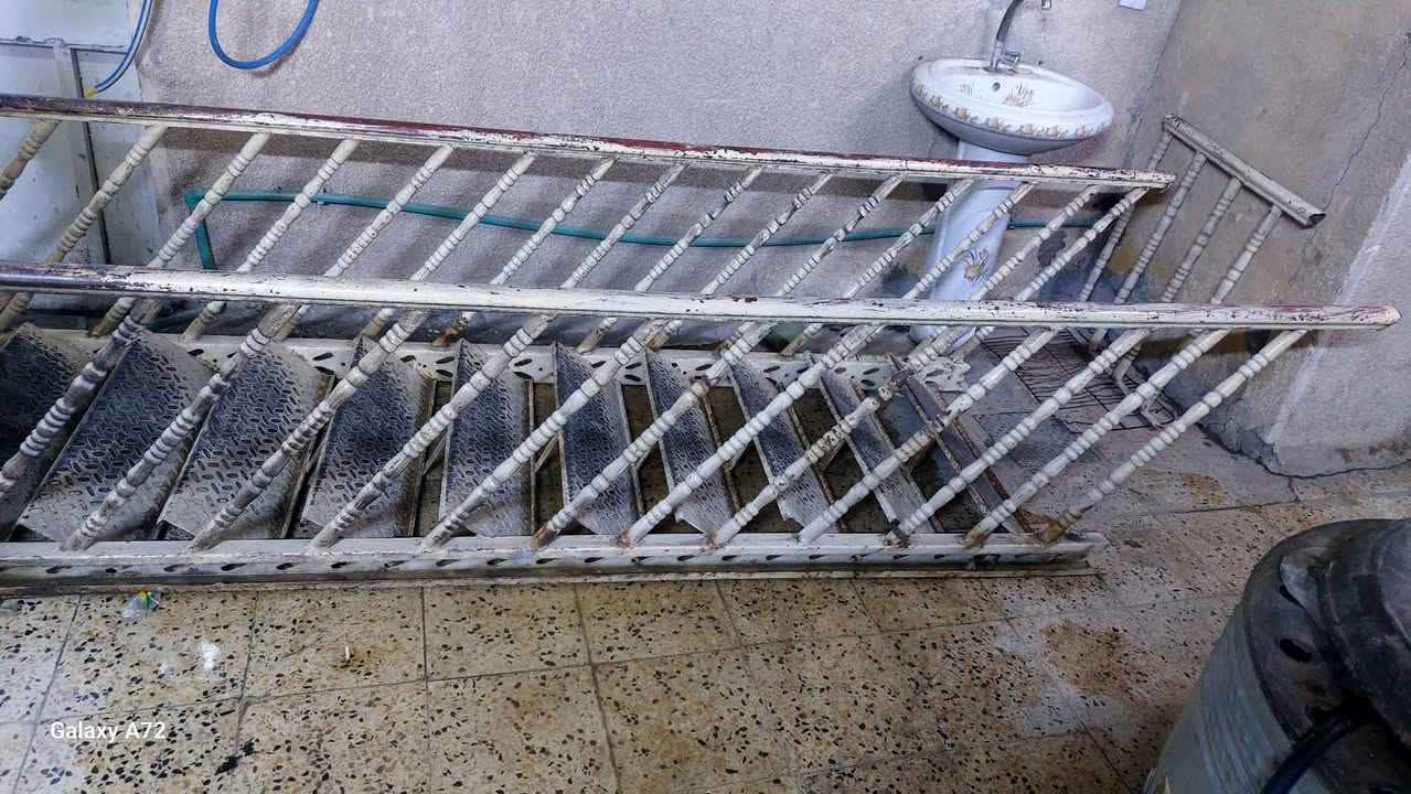 للبيع درج كامل هوه والداير مالته ٢٧٥ وبي مجال ***********
