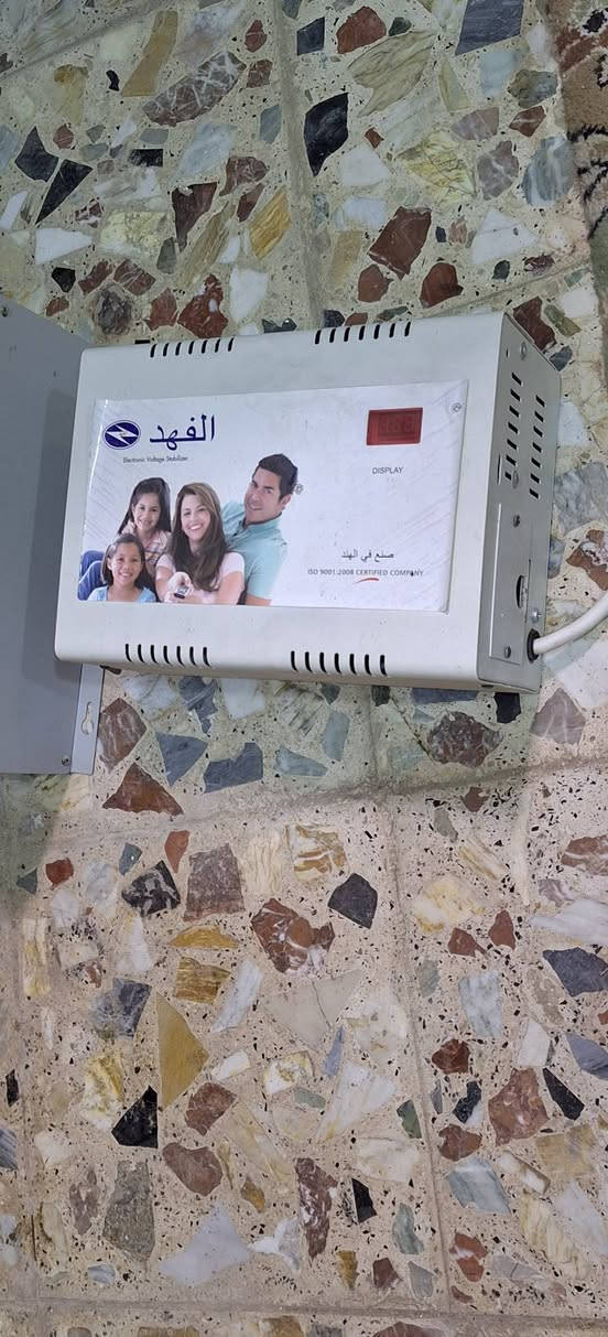 رافع قدره للبيع صغير 70 والكبير 95 قفل للتواصل *********** جديد ما مستعمل ابد المو شراي لا يخابر
