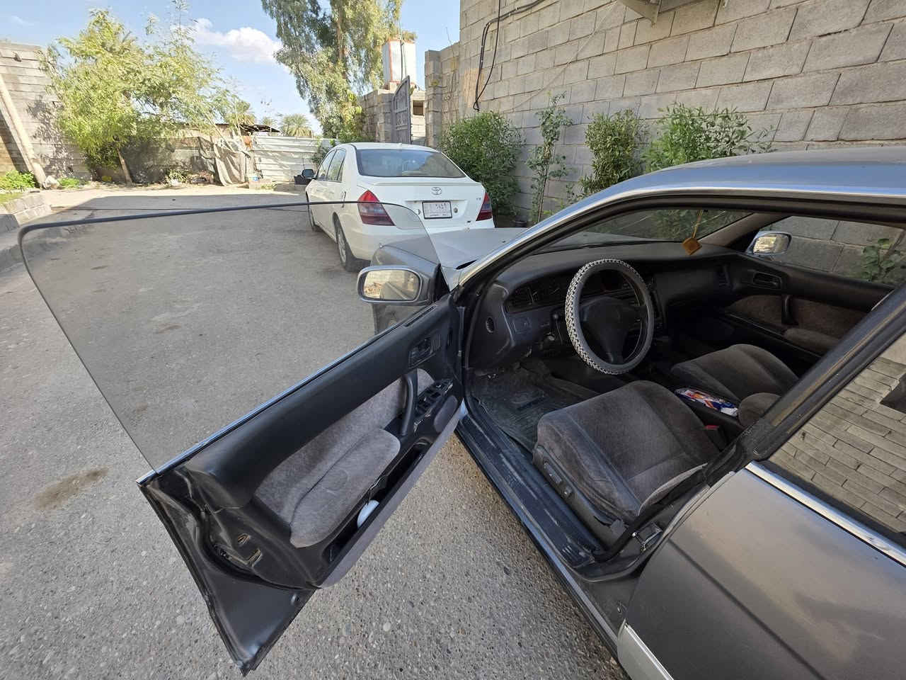 للبيع سياره مكينه كير كهرابايات تبريد كلها شغاله حداديه سبعين بلميه سياره عوزها صبغ بس السعر44 وبيها مجال مكاني صلاح الدين بلد سنويتها 27تحويل مباشر ***********
