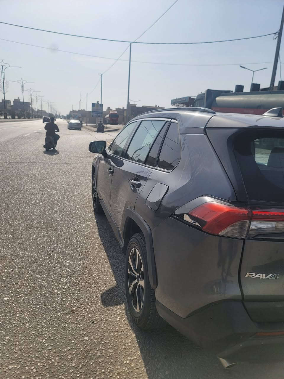 السلام عليكم راف فور 2019 نضيفه حادث خفيف مسويله صيانه كامله جاهزه ان شاء الله مكاني كربلاء المقدسة سعر مناسب 178 بيه مجال ان شاء الله  حادث أمريكا جاملغ أمامي مبدل نفس اللون وبالعراق بيه صبغ شبر بلجاملغ الخلفي وبيه بارد باب خلفي عكس السايق وبيه رصعات ممصلحه السونر موجود يوضح  ماشيه ٧١ الف ترهم مراوس بسياره اقل سعر حسب الأتفاق موبايل والتفاصيل واتساب أو اتصال *********** ومن الله التوفيق
