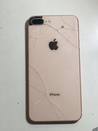 ايفون ٨ بلس • ٢٥٦ • ظهر مكسور