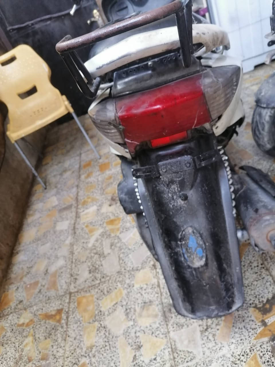 سلام عليكم سكنس نثيه ١١٠ ستان حساس ياباني دراجه سلف هندر دراجه حلوه وين متريد اطلع بيه بس. كلج امامي تعبان شويه بي صوت+رايدها ٢٧٥ وبيه مجال لل طيبني
مكاني مدينه صدر هاذ رقمي *********** خاص مفتوح
