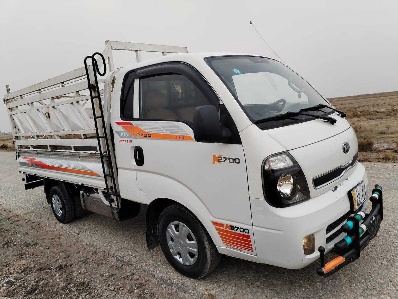 سياره كيا  حمل 2016
السعر 105وبي مجال
ماشيه 100
رقم بصره دولي نكليزي  سنويه مجدده 2029
سبير الشركه ما نازل مثل ماشوف بالصور محجر وجاهزه سياره 
سياره كفاله من اكلشي بل عافيه علئ الياخذها بكيت 
سنويه مجدده
رقم بصره    بي محافضه حولك وين ما تريد سنويه 
 لل2029مشروع وطني ذا دور جديد خابرني وتبشر شنهي تريده بل خدمه 
ملاحظه خلاف الشروط كروتك مرجع عليه وبخدمتك
سياره مكفوله كفاله عامه قطره صبغ مابيها ولا خياس ولا تبديل ولا بارد  شرط الفحص
سياره جديده باكيت  الف ما ذب عليها ومتعوب عليها مانت الله
مكينه2700 مكفوله كفاله عامه ع وضع الشركه 
كهربائيات كلها شغاله
تبريد ثلج 
دواخل مغلف جلد مع الارضيه
شاصي مكفول 
 تحويل مباشر بس اليدور جديد يخابرني هاذ بكيت شحم ولله 
مكان السياره ناصريه للاستفسار اكثر الاتصال على الرقم
***********
