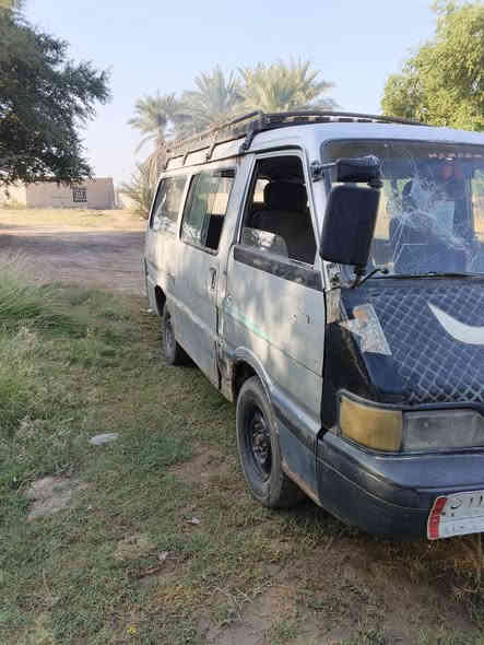 سلام عليكم سياره للبيع 94مصفره هيئه وغرامات تخم تاير راعيهة موجود سنويه ال 27 السعر 22 وبيه مجال ***********
