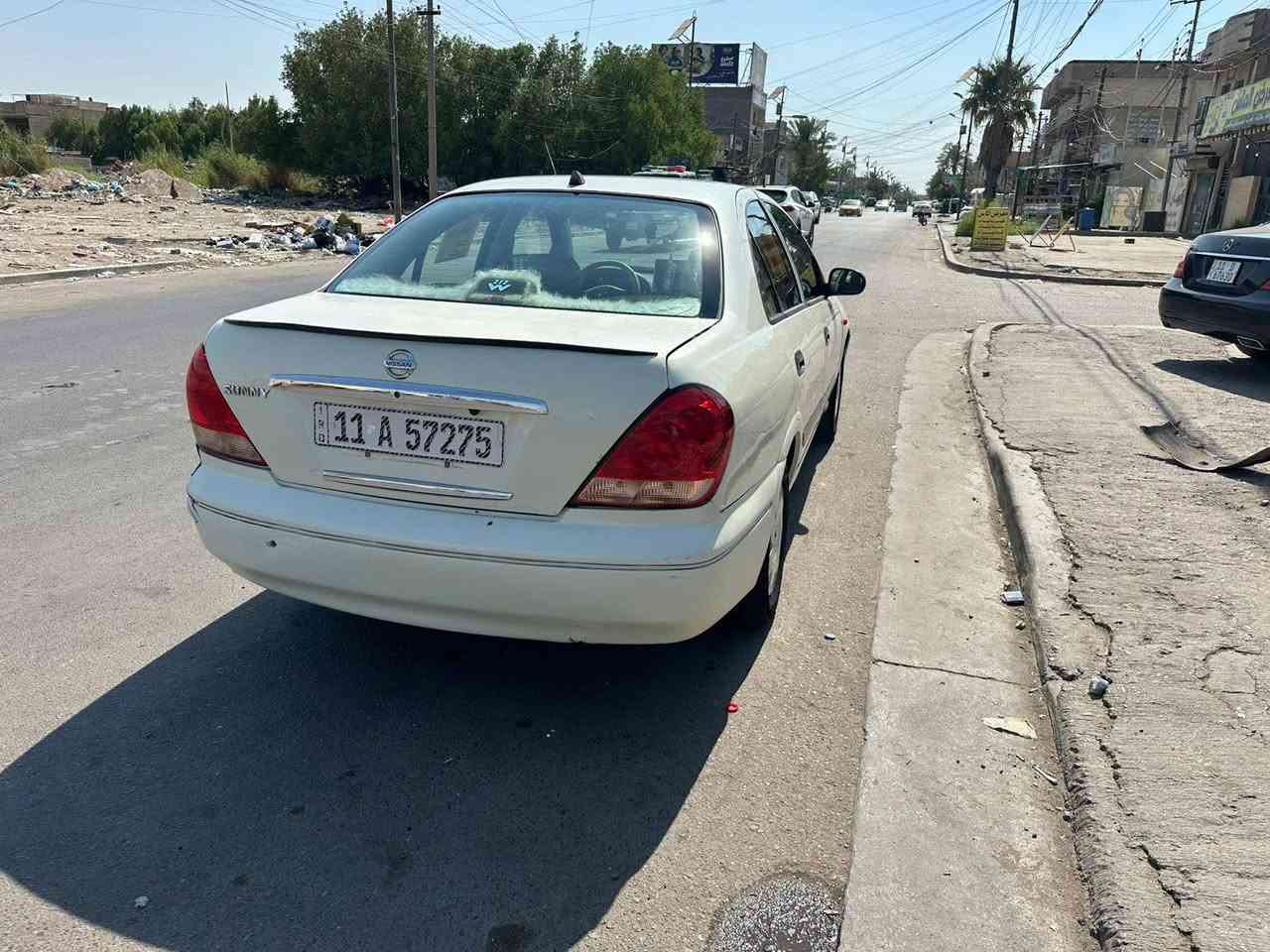 للبيع سني ياباني موديل 7مكان سياره بغداد عامريه شراي يتصل *********** سياره بيهه3قطع صبغ رايدهه85

