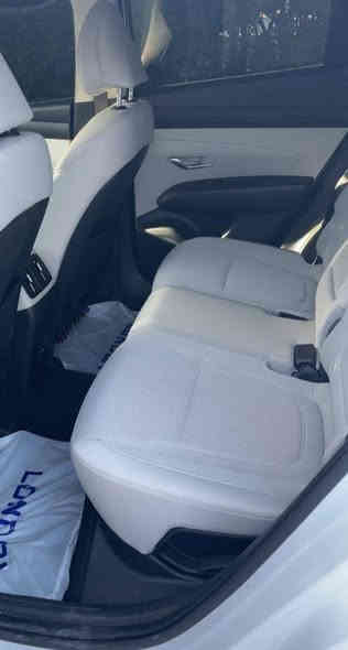 بإمكان إدخال السياره بكتاب شهداء
*بصمه-مكفوله كفاله عامه*
*هونداي توكسـان موديـ2025ـل*
*السعر194خليجي محرك دوش*
 واصل (المنفذ سفوان) بدون كمرك 
سيارة حاليا في الكويت 🇰🇼 كفالة عامة 
(مكتب الماجد الأستيراد السيارات الوارد الأمريكي والكندي) 
(العنوان ، البصرة ، سفوان،  )
ولدينا وكلاء في جميع محافظات العراق لغرض المكاتبة 
وضمان حق الطرفين 
 اتصال او واتساب :
( حسام الماجد) 
***********
‏***********
