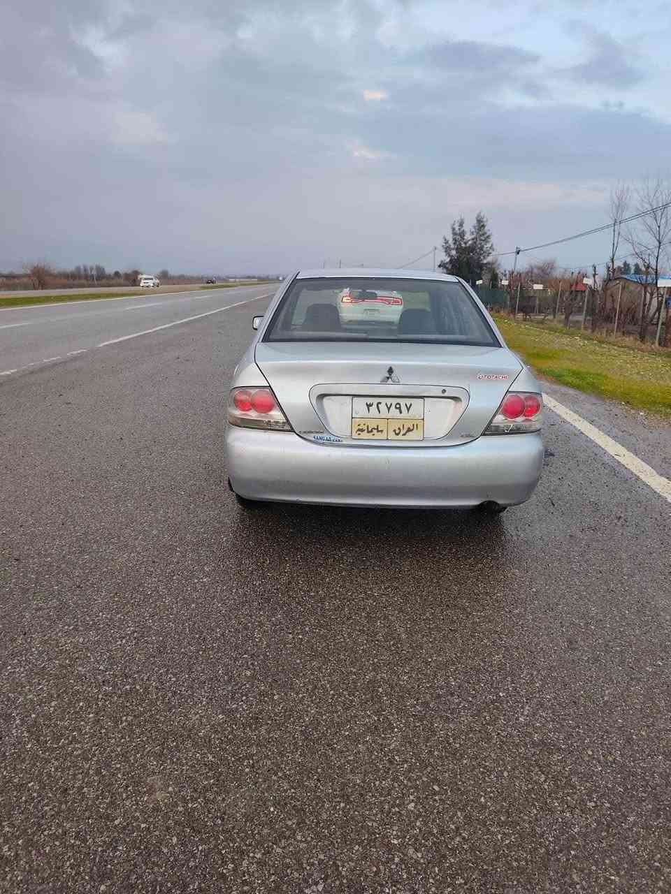 بەناوی خوای گەوورە 
لانسەر  ٢٠٠٦
گێڕو مەکینە بەشەر
سەنەوی تازەیە 
تایەی تازە 
باتری تازە 
ڕۆنی تازە 
٢ پارچە پەمپی هەیە لەسەر کاڵبونەوە 
دەعم و لێدرانی نییە 
تەحویل و غەرامە بەشەرت
نرخ ٦٤ کەمێل مەجال
ژ.م*********** حلبجة, السليمانية
