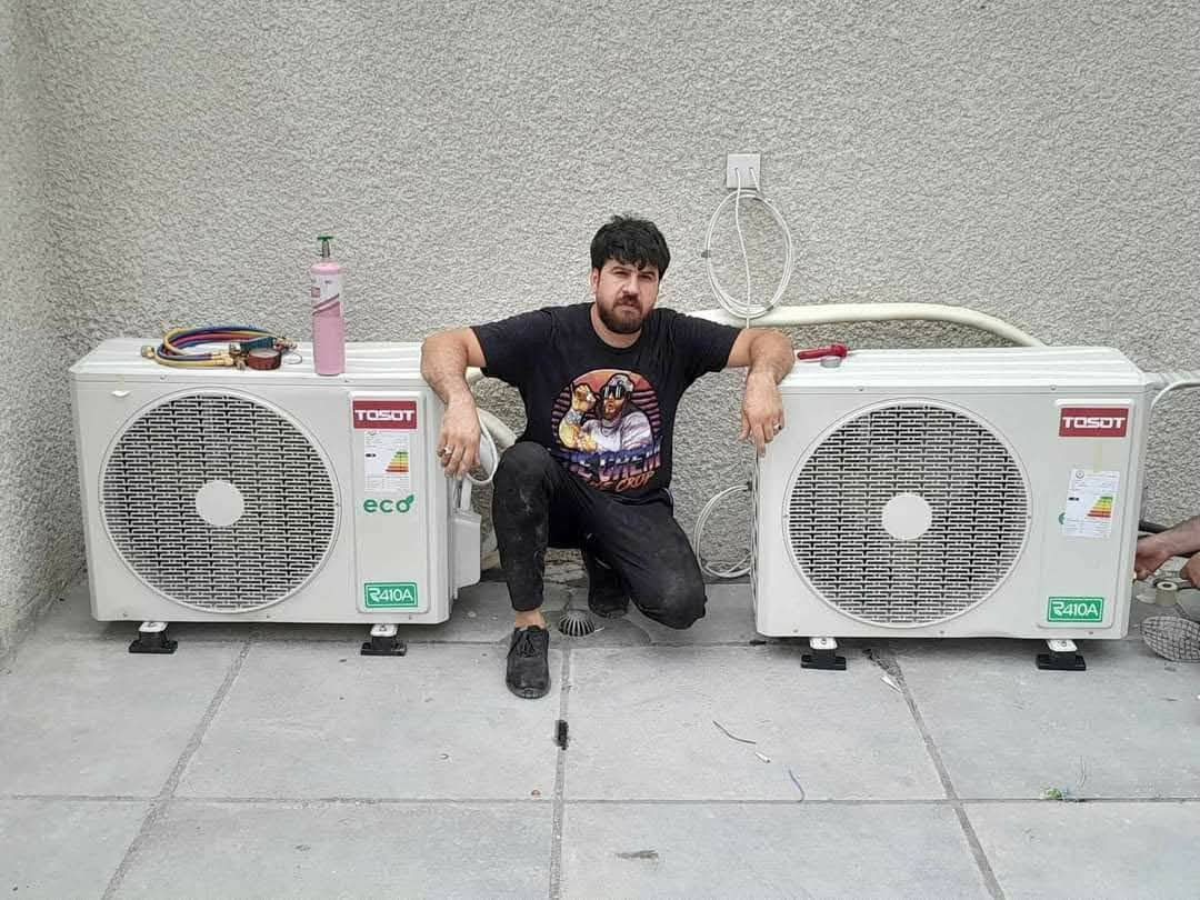 السلام عليكم
ورشه متنقلة في جميع مناطق بغداد نصب وصيانه وتًنظيف السبالت وشحن غاز وادامة للسبالت بانسب الأسعار فقط اتصل واحنا نجيك للباب بيتك***********
