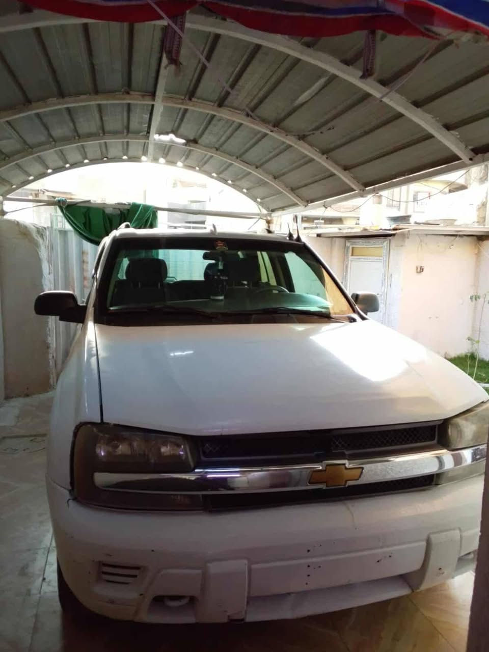 ابليزر لبيع  حي العامل الشهاده  السياره الفين او5/////***********
