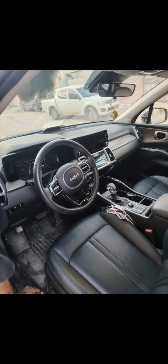 من رخصة الادمن رمضان كريم والله يتقبل الطاعات. سورنتو
2023 

بغداد

باسمي

ماشيه 54

بانوراما

ومواصفات اضافيه

كامره خلفيه

تشغيل عن بعد

بصمه

السعر240 $

شدتين و40

 وبيه مجال 

مكان السياره بغداد  حي اور

***********
