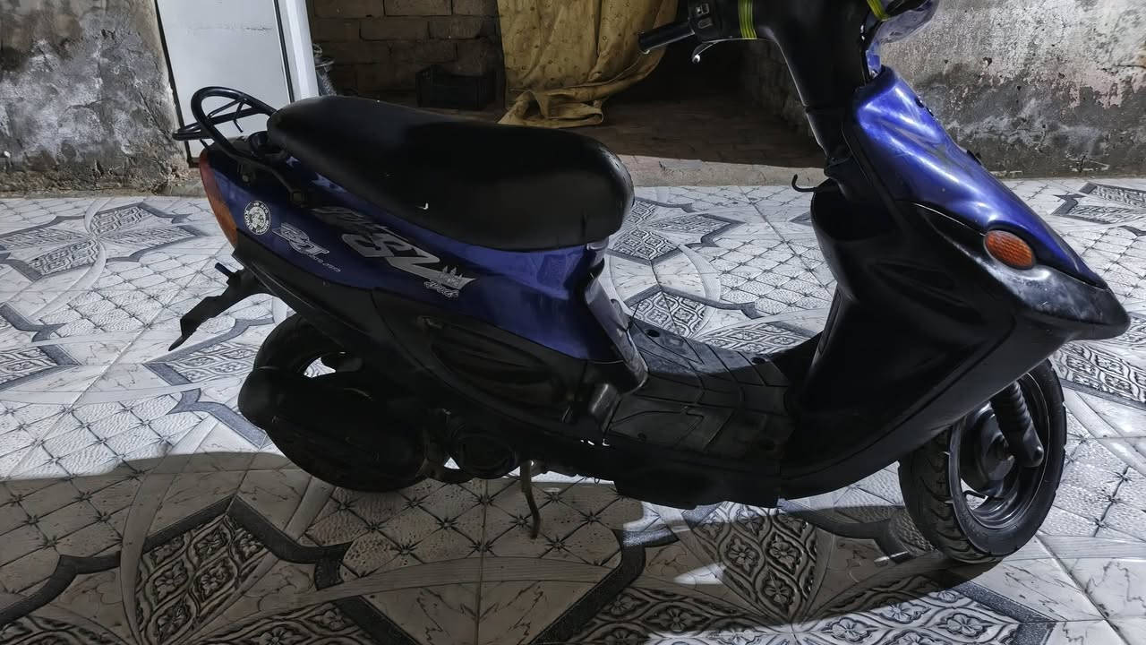 تسع ظروف نظيفه للبيع 200 وبيها مجال قليل***********

