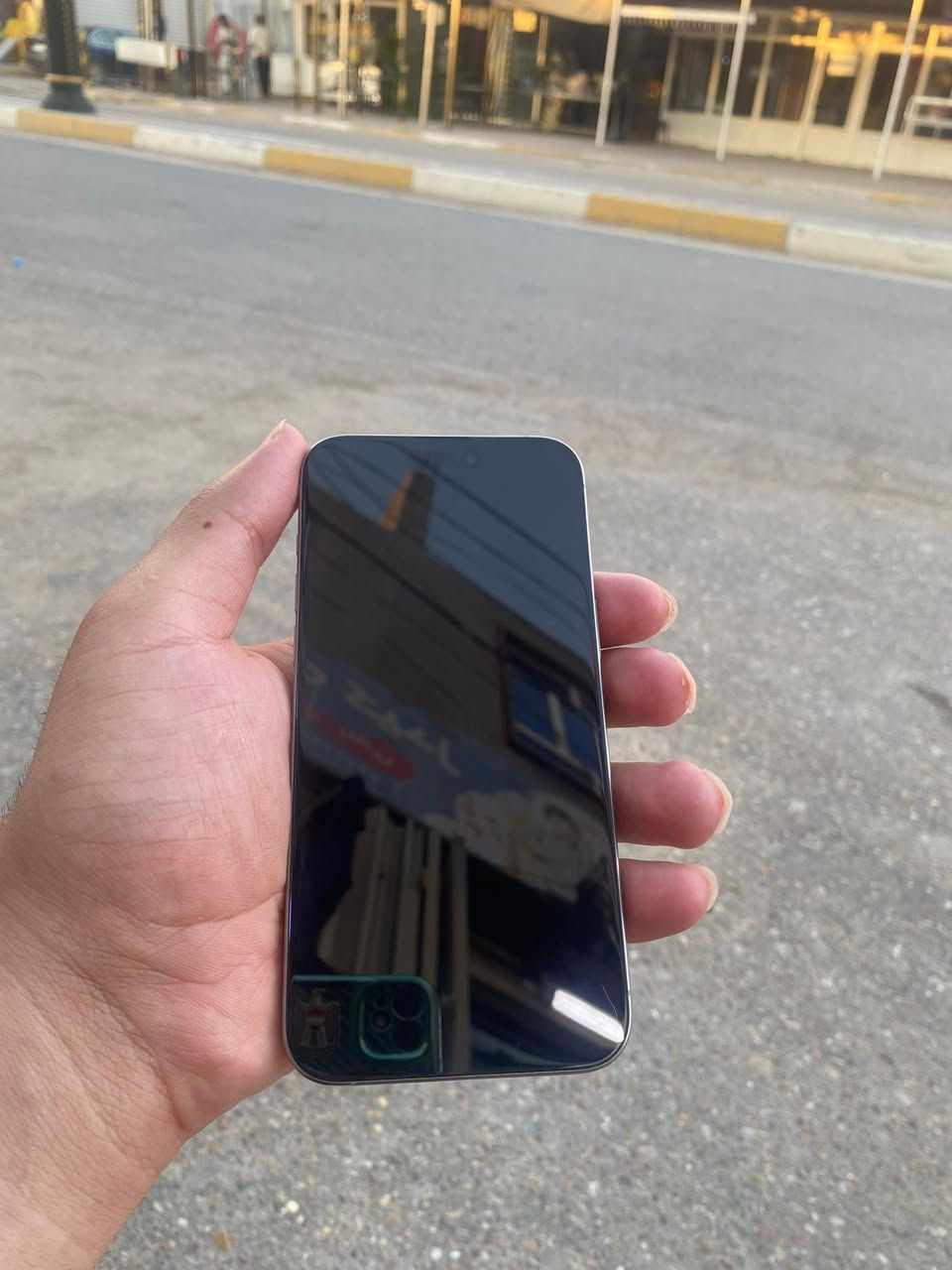 السلام عليكم جهاز للبيع  15 برو ماكس نضافه فول
جهاز بلادي ما مفتوح بطارية 84 🔋 
ذاكرة 256 
مليون و50 الماشراري لا يرسل


**إذا كنت صاحب هذا الإعلان وتريد حذفه لأي سبب، رجاءا أرسل رسالة إلى الدعم الفني**
