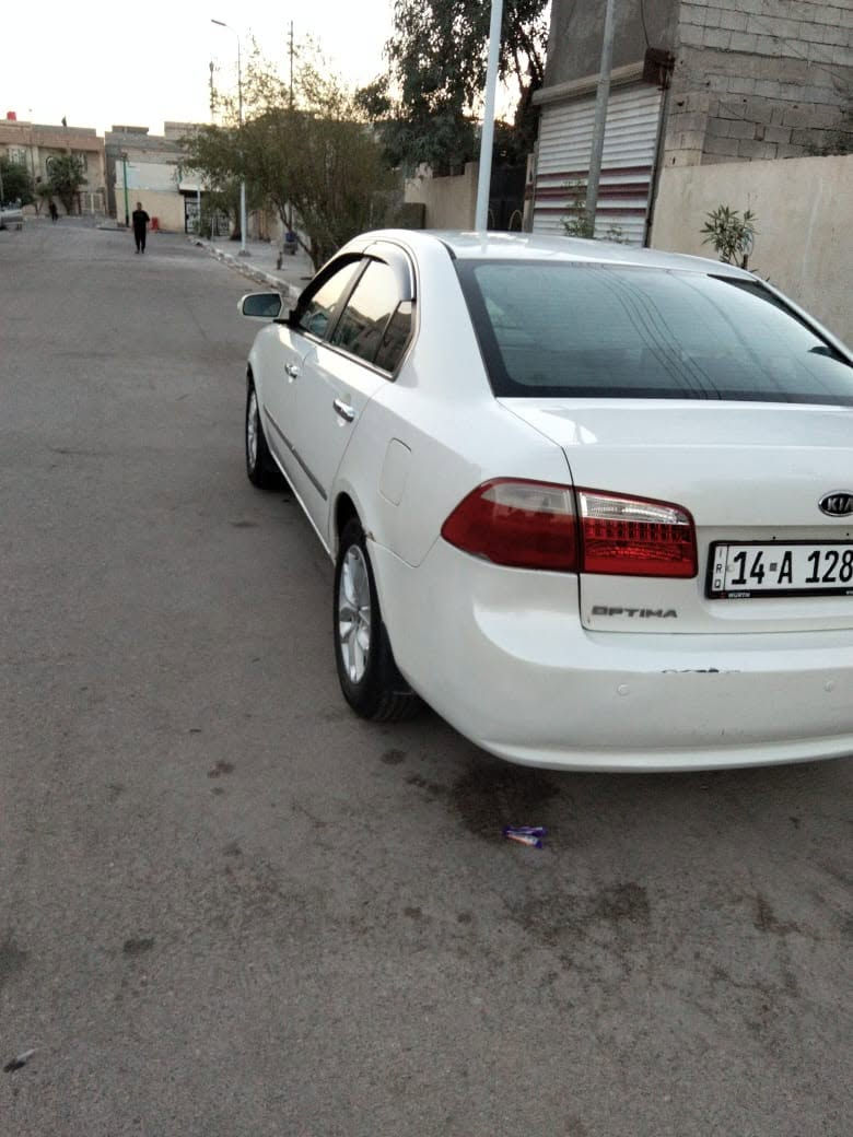 اوبتيما 2008 للبيع سياره نضيفة و دواخل ودوشمه جديده سياره كبال العين النضافه تبريد شغال كهربائيات شغاله و مستعجل علئ البيعه وهاذ مو سعرها الله شاهد95وبيها مجال الشراي واتساب متوفر فقط ***********.
