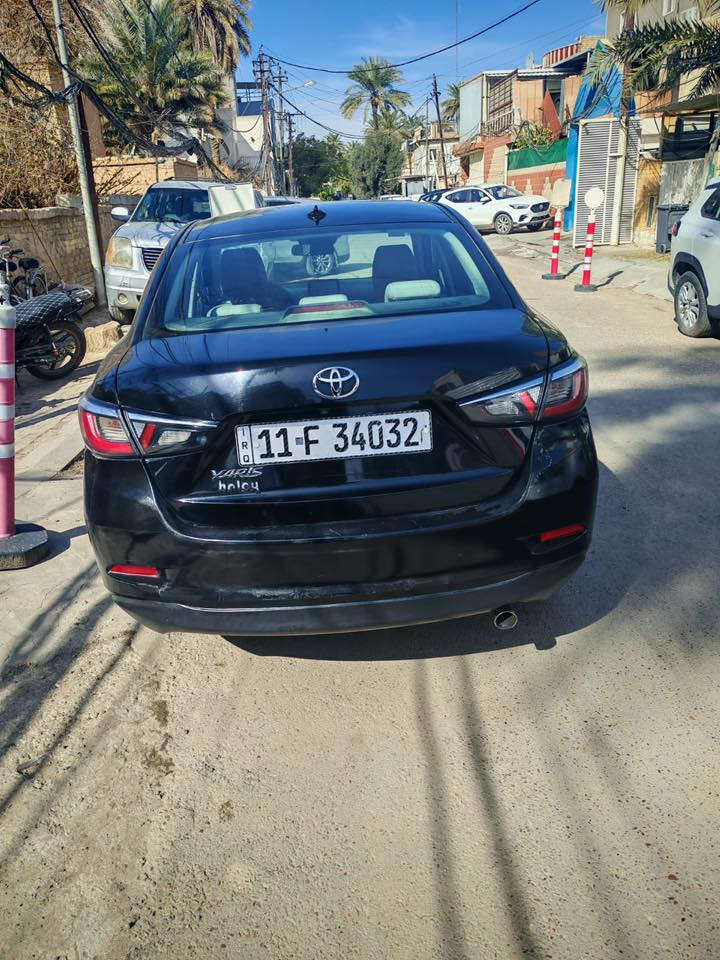 السلام عليكم
تويوتا يارس ia 2019 

وارد امريكي

المواصفات : شاشة كامرة ماوس تحكم بصمة رادار 

الحادث : موجود بالصور يبين كلشي  

بيها صبغ قطعتين الجاملغ الخلفي جهة السائق والدعامية الخلفية

وبيها بارد جاملغ ايمن قطعة صغيرة قليلة 

محرك وگير جيد جدا

تدفئة وتبريد شغال 

رقم جديد انكليزي 

السيارة ماشية 182 الف كيلو 

السيارة نظيفة وتسوة وياباني بعد ميحتاج

المكان بغداد _ الحبيبيه 

للأستفسار اتصال او واتساب : *********** 

السعر :98$
