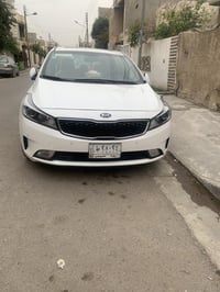 سيراتو • ٢٠١٨ • فتحة سقف