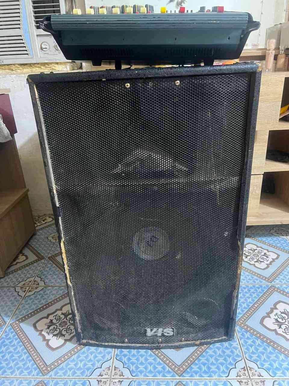 السلام عليكم البيع سماعات 2 السعر 600


**إذا كنت صاحب هذا الإعلان وتريد حذفه لأي سبب، رجاءا أرسل رسالة إلى الدعم الفني**