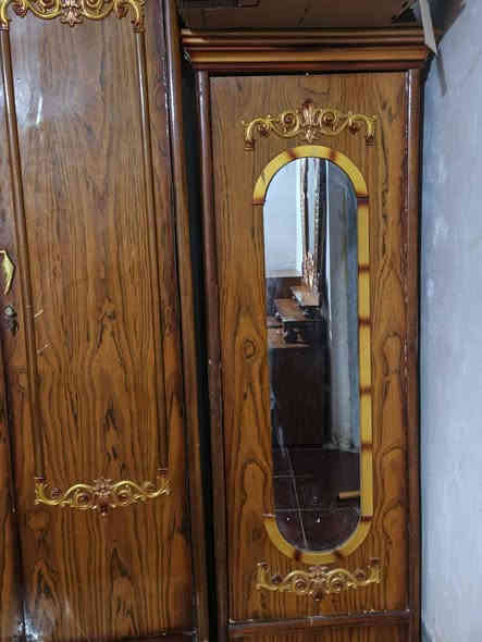 غرفه للبيع متعوب عليه هواي ومكلف بالنشر 
السعر 400 وبيه مجال للشرايه وهذه رقم صاحب الغرفه
‏‪***********‬‏ وعنده واتساب 
العنوان الحسينيه الجريخي قريب جامع الامام الحسين ع
