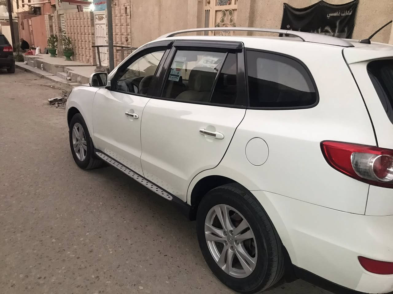 سنتافيه موديل 2011 خليجية رقم بغداد انكليزي بسمي محرك ستة سبعة راكب ٣ قطع تبريد فول موصفات بصمة كشن كهربائي مري شفط الصبغ مذكور بل السونار شواصي احواض مكفول جاهزة مكينه كير حداديه تبريد تخم تاير مابيه نقص السعر 113 وبيها مجال *********** مكان السياره ذي قار
