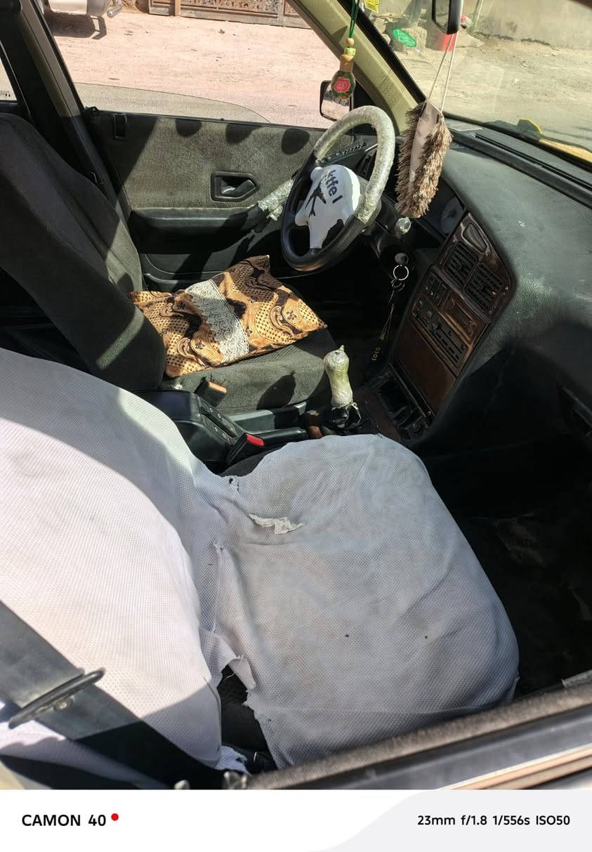 سلام عليكم للبيع مستعجل بيجو بارص مديل 15 :  مكينه كير حلوات دواخل شوفت عينك. البدي حلوو حداديه نص 
عمر سياره حلوه. السعر 27. وبيه مجال مكان البصره ابي الخصيب ***********
