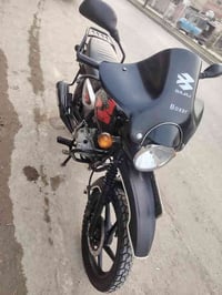 بوكسر للبيع موديل 23 رقم بغداد بسمي السكن بغداد حي اور السعر مليونين 6...