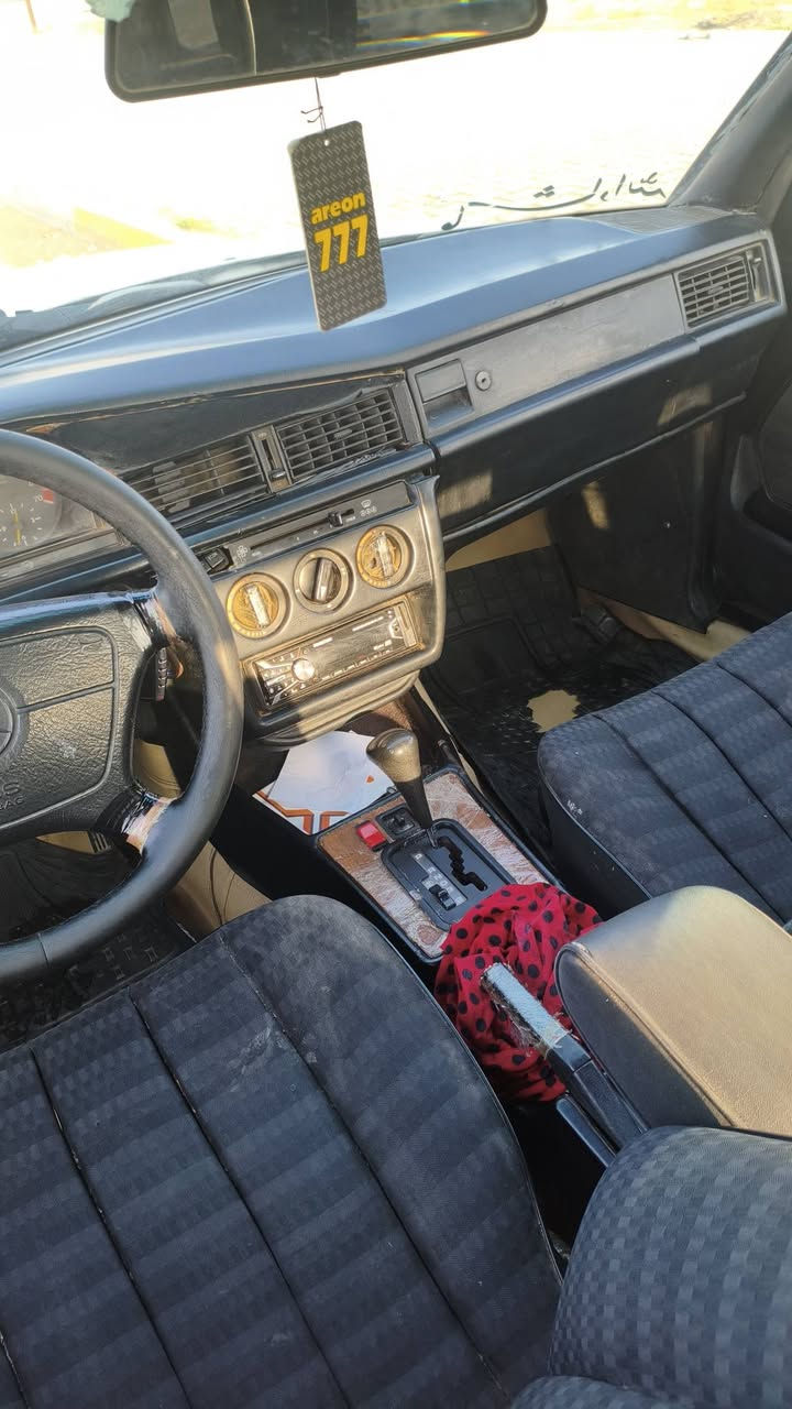 سلام عليكم مارسدس طيارين موديل 90سنويه 29 كود بنزين بي حداديه جديد ايطارات جديد محرك جديد شاده ونجي كهربائيات شقاله تبريد 🌨️ لا صبق ولا خياس سعر 55 عنوان كركوك***********(***********
