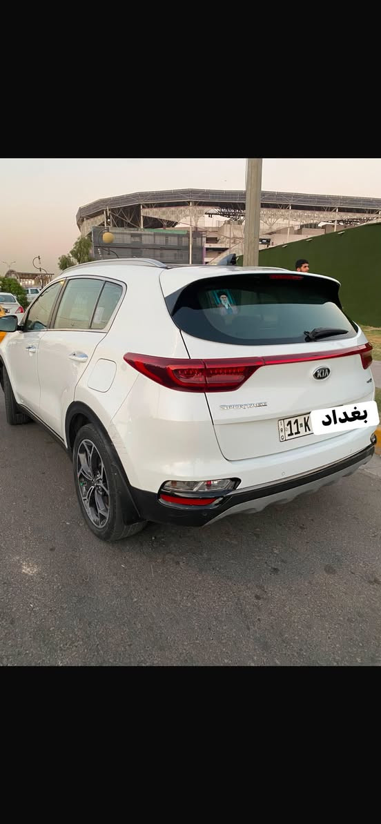 سبورتج  GT LINE
 2019
(جيتي لاين )فول 1/1

- وارد خليجي (ضرر سياره بارد ستفسار اكثر خاص)
‏‎ - بانوراما 
- بصمتين
‏‎ - سعة المحرك 2.0L

‏‎ - حساسات أمامية 
‏‎ - حساسات خلفية

‏‎ - كشافات 
‏‎ - بك لايت LED
‏‎ - ويل كب 19
‏‎ - قبضات أبواب نيكل

‏‎ -فتح الصندوق كهرباء ذكي 
‏-‎ دشبول شاشة 

‏‎- كاميرا دوارة
‏‎ - المقاعد جلد  
الكشنات الامامية دبل كهرباء
‏‎ - مثبت السرعة Cruise 

‏‎- أوضاع القيادة  3
‏‎ - فحص أنظمة السيارة 
‏‎ -هاند بريك دكمه

‏‎- نظام مانع الانزلاق
‏‎- نظام نزول المنحدرات 
‏‎- اشارة في المرايا الجانبية
‏‎- مخرج منفذ الطاقة 
‏‎‏- حساسات كامله داير السياره 
شاحن هاتف لاسلكي 
نقطه عمياه 
الجنطه كهرباء 
_______________(سعر 185).    *********** واتساب فقط
