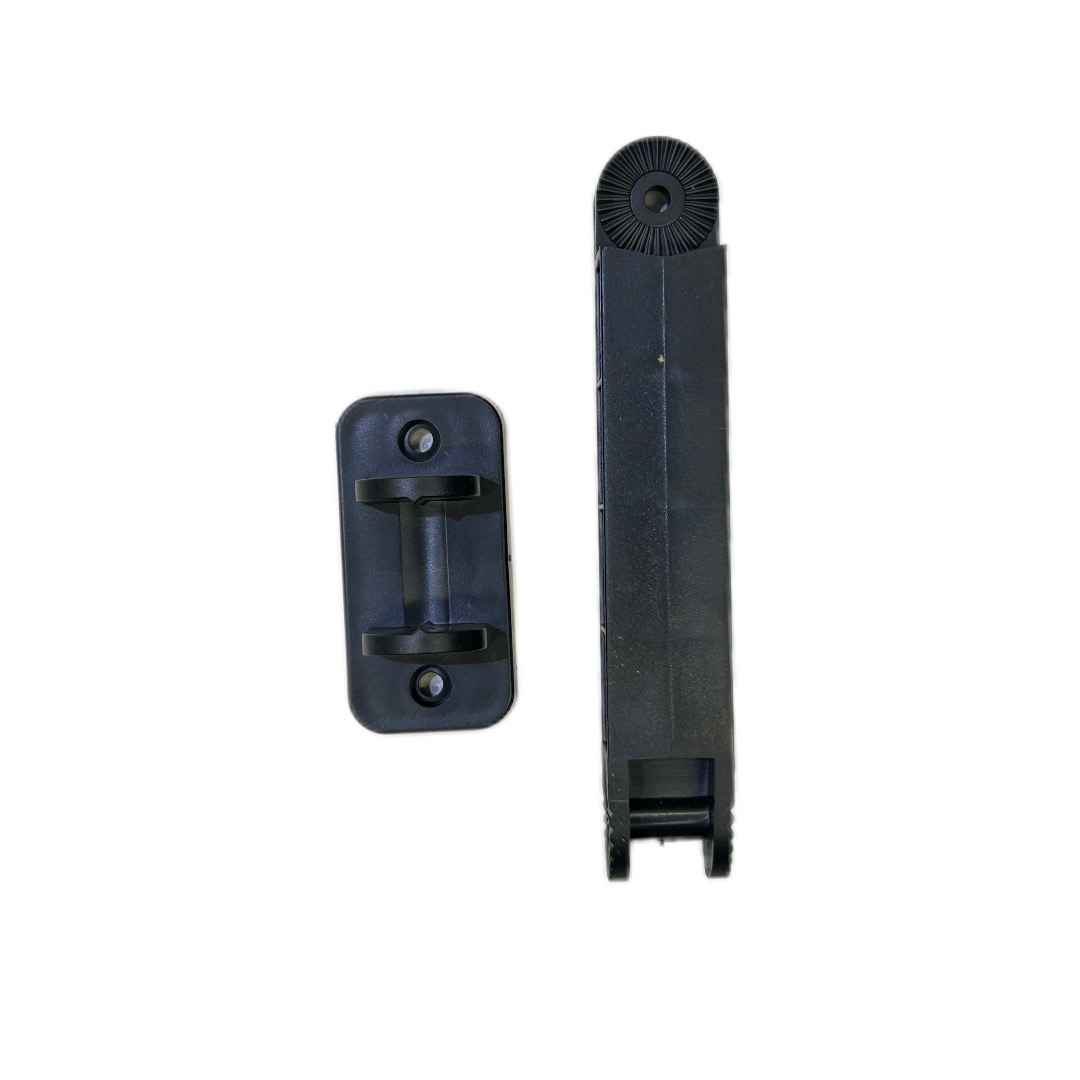 مصباح جداري يعمل بالطاقة الشمسية
 بتقنية الاستشعار الذكي
عمر طويل وتصميم عملي لتوفير الإضاءة الذكية والاقتصادية

 إنارة الممرات، الحدائق، واجهات البيوت والجدران الخارجية
 
 إضاءة تلقائية عند الحركة ليلاً
 
 توفير الأمان والإضاءة في الأماكن المظلمة
 
 خيار مثالي للاستخدام المنزلي والخارجي بدون أسلاك أو كهرباء
 
لوح شمسي: 2.5W بكفاءة 17%
 
بطارية ليثيوم أيون: 3.7V بسعة 1200mAh
 
حساس إضاءة: < 10Lux
 
زاوية استشعار الحركة: 120°، مدى يصل إلى 5 أمتار
 
زمن الإضاءة بعد الاستشعار: 20 ثانية
 
أوضاع التشغيل (3 أوضاع)
 1. الإضاءة تنطفئ بعد مغادرة الأشخاص
 2. تصبح خافتة بعد مغادرة الأشخاص
 3. إضاءة دائمة
 
 تصميم مقاوم للظروف الخارجية بعمر خدمة طويل
 
 تشغيل ذكي: يعمل فقط عند انخفاض الإضاءة المحيطة الرمادي, الأنبار


**إذا كنت صاحب هذا الإعلان وتريد حذفه لأي سبب، رجاءا أرسل رسالة إلى الدعم الفني**