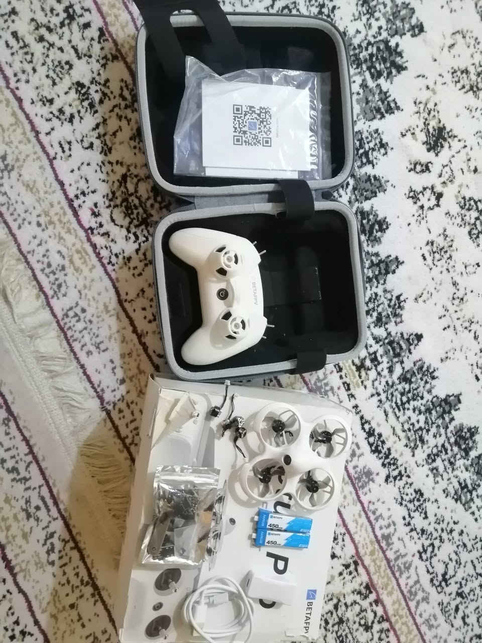 انطوني سعر فقط كامره و8 ماطورات برشلس وريموت وبطاريتين وشاحنه وجنطه وفريم العقل ما موجود


**إذا كنت صاحب هذا الإعلان وتريد حذفه لأي سبب، رجاءا أرسل رسالة إلى الدعم الفني**