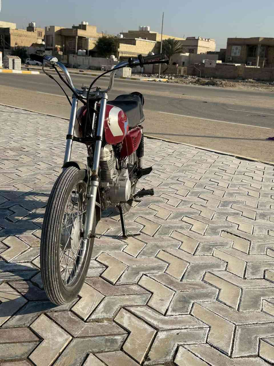 السلام عليكم 
للبيع نامة كلك كلك جاهزة ومكفولة ماناقصها شي سعر ٣٥٠ مكاني شطرة ***********
