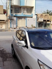 توسان • ٢٠١١ • ٢٤٠٠