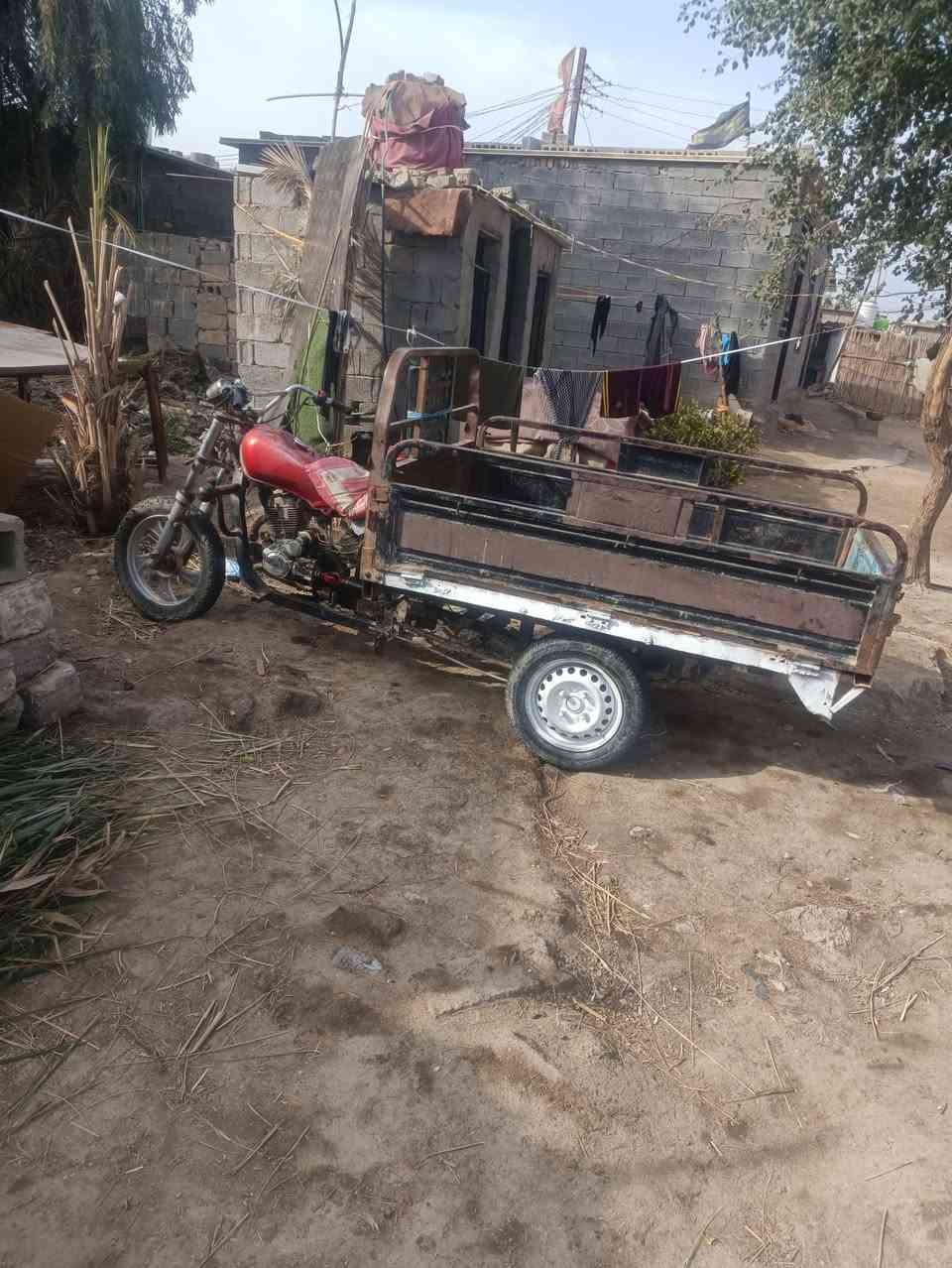 السلام عليكم ستوته للبيع جمره شغاله بس اورقها ضايعه مكاني كربلاء سعر 500وبيه مجال***********
