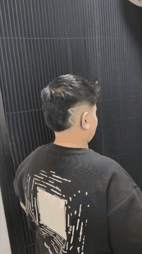 زبائننا الاحبه  ( عدنا والعود احمدو) متواجد داخل قيصريه باب المعظم قرب مطعم ماكي طيله العام الدراسي الجديد   في حلاقه( كوافير المجمع)َ، نتشرف بحظوركم للحجز والاستفسار ***********
***********
الكوافير محمد الرسام.
