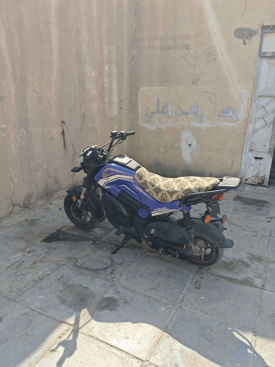 دراجه لل بيع نوvا كلشي شغال سلف هندر هورن اشاير لايت عالي ناصي زنون 2 قفل ستيرن عداد شغال  محرك نعومه فول السعر 350   واتساب ***********
