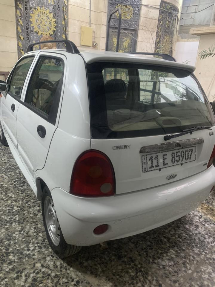 السلام عليكم للبيع سيارة شيري كيوكيو موديل 2013مكفول من الضربه مانقصها شي تبريد شغال اربع سلندر رقم بغداد بسمي لاستفسار اتصل على الرقم ***********السعر 33$بيهه مجال قليل عنون البصرة آم النعاج
