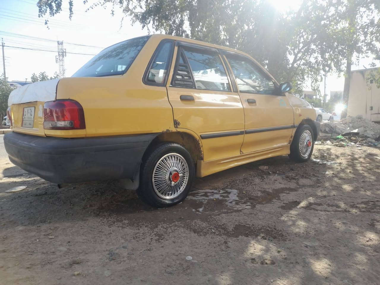 للبيع سايبه موديل ١١رقم الماني بغداد سياره حلوه مكينه بيها بخار كير جديد صدر خلفي أمامي جديد كهربايات كلها شغاله شواصي جدد راعيها مسافر اتعهد سرقه وعشائر السعر ١٢العنوان بغداد الستفسار على رقم ***********
