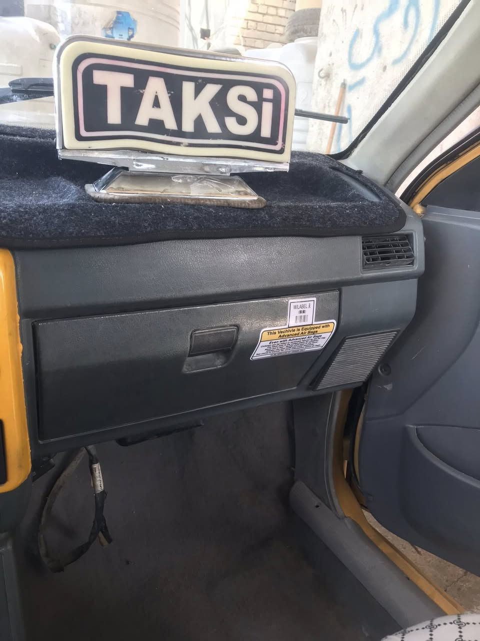 سلام عليكم سياره للبيع سايبه موديل 2009 سعر 16 ورقه وبيه مجال يريد يتواصل وياي خاص او يتصل علي علي هذا رقم ***********
