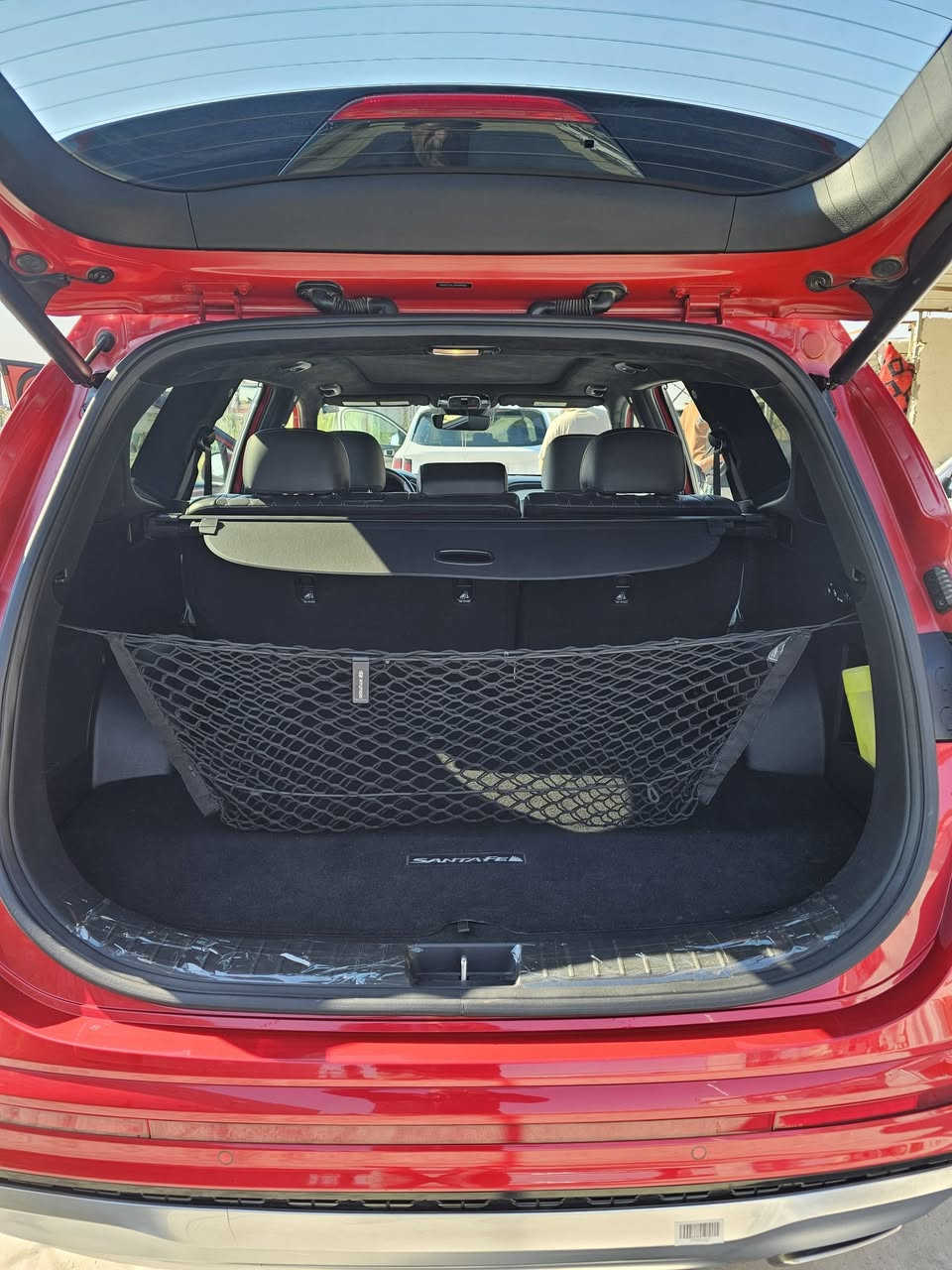 ياالله..
سنتافيه ٢٣ وارد امريكي بغداد بدون دواخل الايرباكات سليمه 

لغد وشواصي مكفول فئة الهاترك محرك ٢٥٠٠ تيربو ممشه ٦٨ الف كيلومتر قابل لزياده...حادث بنيد مبدل مصبوغ جاملغ نص صبغ ايسر امامي 

المواصفات فول1 /1 شنو بالك موجود بيه ما اتعبك بالقراءه 

مكاني حله/ محاويل/ ناحيه الامام..اتصل وتدلل 

***********..
