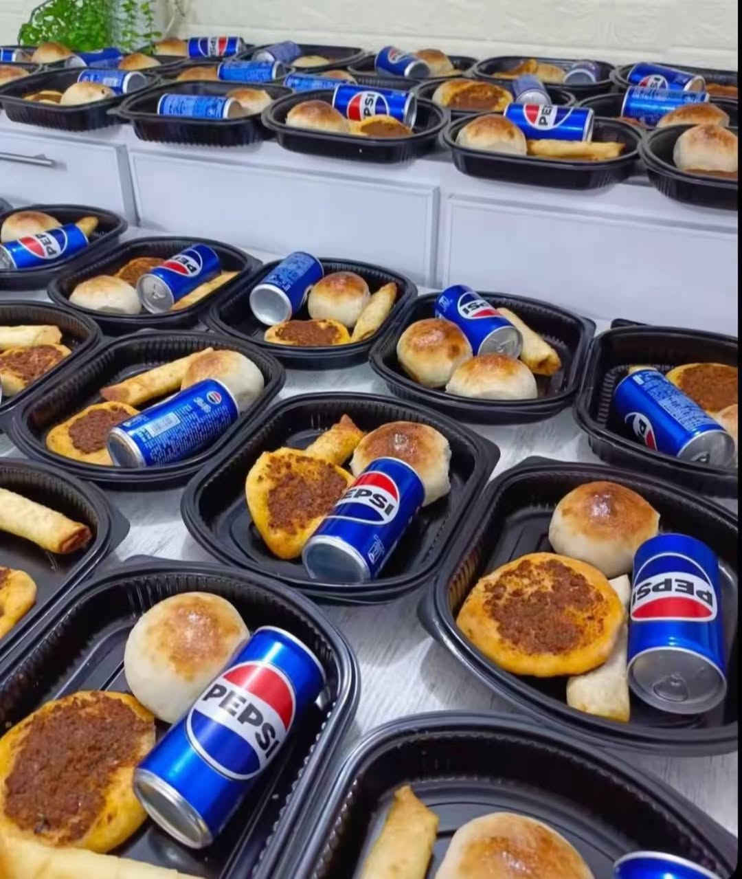 بمناسبه شهر محرم الحرام يتوفر تجهيز مجالس العزاء
حجز قبل يومين  او يوم

يتوفر  خدمه توصيل جميع مناطق العماره


**إذا كنت صاحب هذا الإعلان وتريد حذفه لأي سبب، رجاءا أرسل رسالة إلى الدعم الفني**