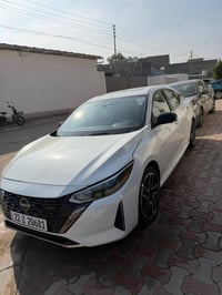 نيسان سنترا موديل ٢٤ رقم أربيل فول مواصفات اس ار بصمة وفتحه رادار أمام...