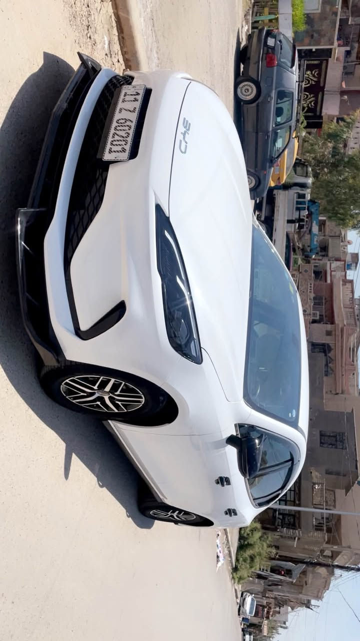 السلام عليكم
بي واي دي سيل 5 ويل كل كروم وداخل جلد ابيض اصلي زيرو جوه السوك رقم بغداد باسمنا موديل ٢٠٢٥ للبيع حرة وكامل مواصفات 
- [ ] دوشمة درجة اولى
- [ ] دوشمة الارضية جلد اصلي
- [ ] أرضيات حوضية بلادي 
- [ ] دوسة معدن عند فتح الباب 
- [ ] نشرة ضوئية محيطية بداخل السيارة حتى على سماعات الأبواب 
- [ ] سبير اصلي مشتريلها لان السيارة تأتي بدون سبير
- [ ] مغلفة PDF درجة اولى
- [ ] تضليل كل جام السيارة نانو سيراميك من الداخل امريكي المنشأ والمسموح به مرورياً 
- [ ] سيت كامل اسود خارجي يدة الباب+طاسة الباب+مطريات+لحية الدعامية+سبايدر الصندوق+مرايا +اريل قمارة Gbs 
- [ ] غلاف ستيرن حياكة جلد درجة اولى
- [ ] السعر ٢٠١٠٠٠٠٠ عشرين مليون ومية بيها مجال جدا بسيط وماكو هيج سعر زيرو مع كماليات كاملة دينار متصرف عليها
- [ ] مكان السيارة بغداد الشعب
- [ ] للاتصال ***********
