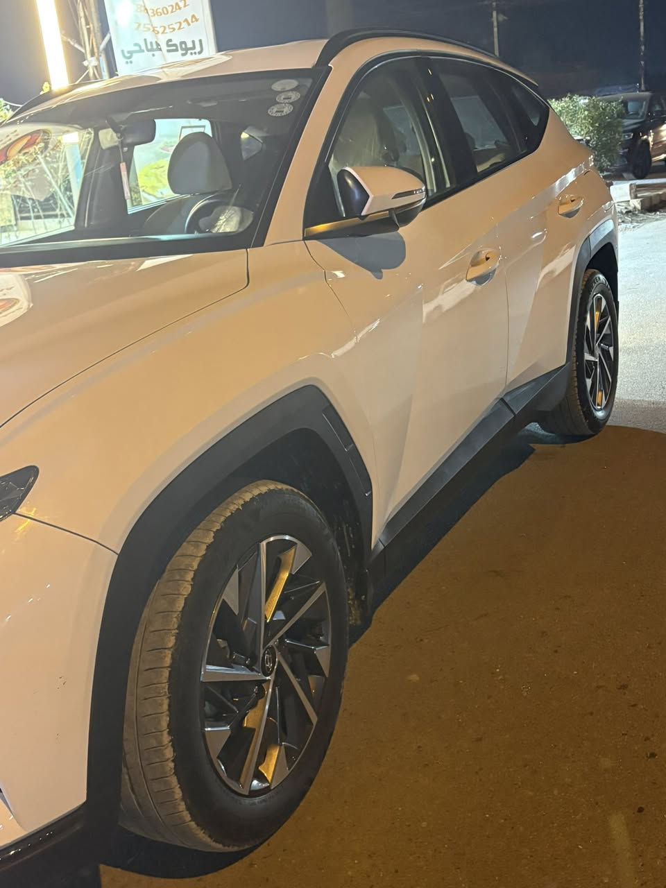 السلام عليكم توسان الشكل الجديد  موديل24 رقم اربيل باسمي

تحويل مباشر موصفات معروفه كفاله عامه ماشيه 46 لف 

بيها كارت اصبع فقط  السعر212 وبيها مجال حك الجيه 

***********وتساب فقط او خاص
