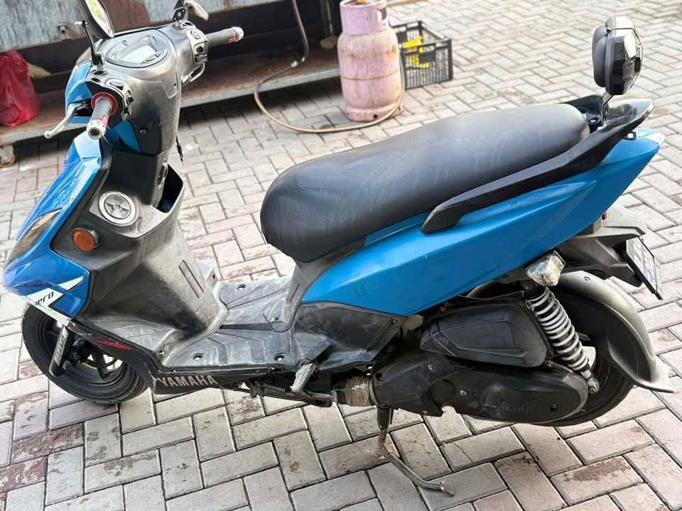 سلام عليكم  جي تي ار للبيع دراجه خير من الله بيهة نواقص قليله الدراجه متشحن برادلهة كتف شحن متروكه بسبب الدوام وبيهة نواقص  بلكفرات مكينه تخبل نكره سلف شلعه معدل فيتبم جديد وباتري جديد دراجه معروضه ب650 وبيهة مجال بسيط حك الجيه مكاني المشتل رقم الهاتف ***********
