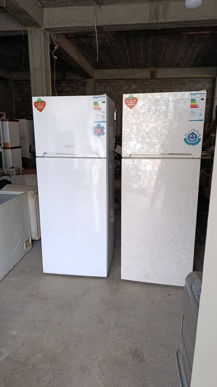 سـلاوی خوداتان لێبێت دوو  سەلاجەی یەک جار خاوێن بۆ فرۆشتن  سەلاجەکان بە شەرتو زەمان هەر بەرێزێک خوازیارە پەیوەندی بکات یا خود نامە بنێریت 
***********
***********
تێبینی ناو نیشام سـۆران بەرزێوە
