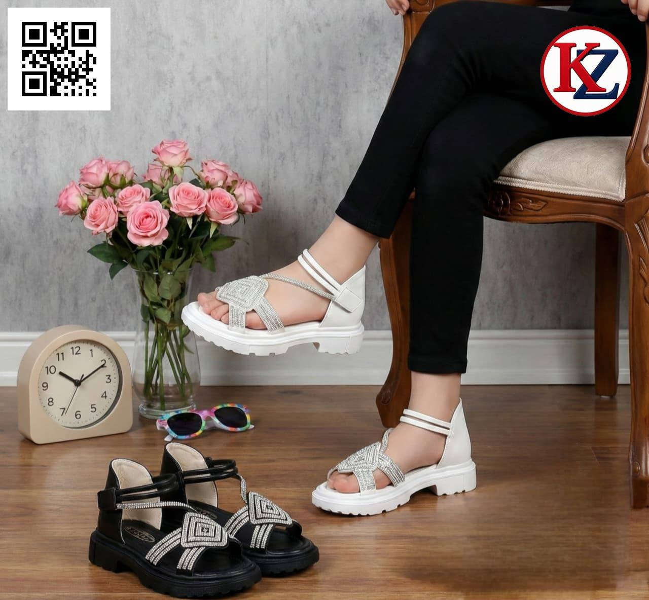 صندل بناتي قياسات 31-36
للاستفسار التواصل مع الصفحة الشخصية


**إذا كنت صاحب هذا الإعلان وتريد حذفه لأي سبب، رجاءا أرسل رسالة إلى الدعم الفني**