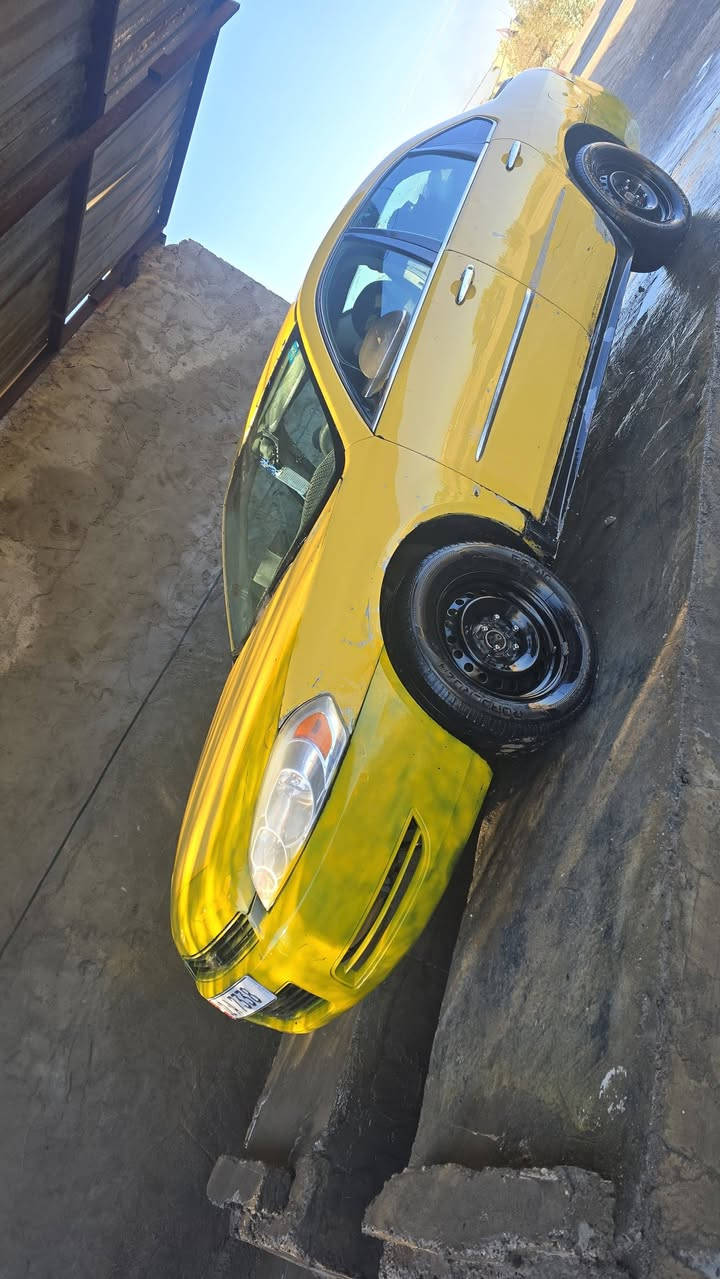 سلام عليكم سياره امبالا اللبيع سعر 50مراوس راوس العنوان الديوانيه رقم موبايل ***********
