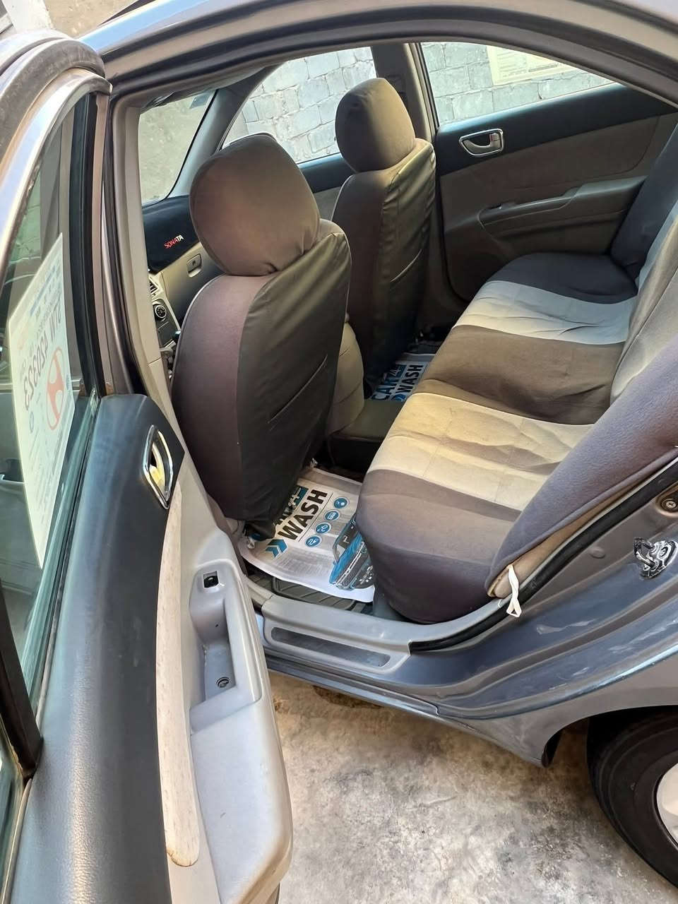 السلام عليكم سوناتا 2006 محرك 3300 مامفتوح أمريكي مصبوغه احزام بدون معجون بدون فتح  حادثه جاملغ خشم البنيد
فول موصفات
تحكم ستيرن جهتين
شاشه كامره
داخل جلد
سياره كلش حلوه وبالخير ع الياخذه
معروضه ٨٨ وبيه مجال المكان البصره القرنه للاتصال ***********
